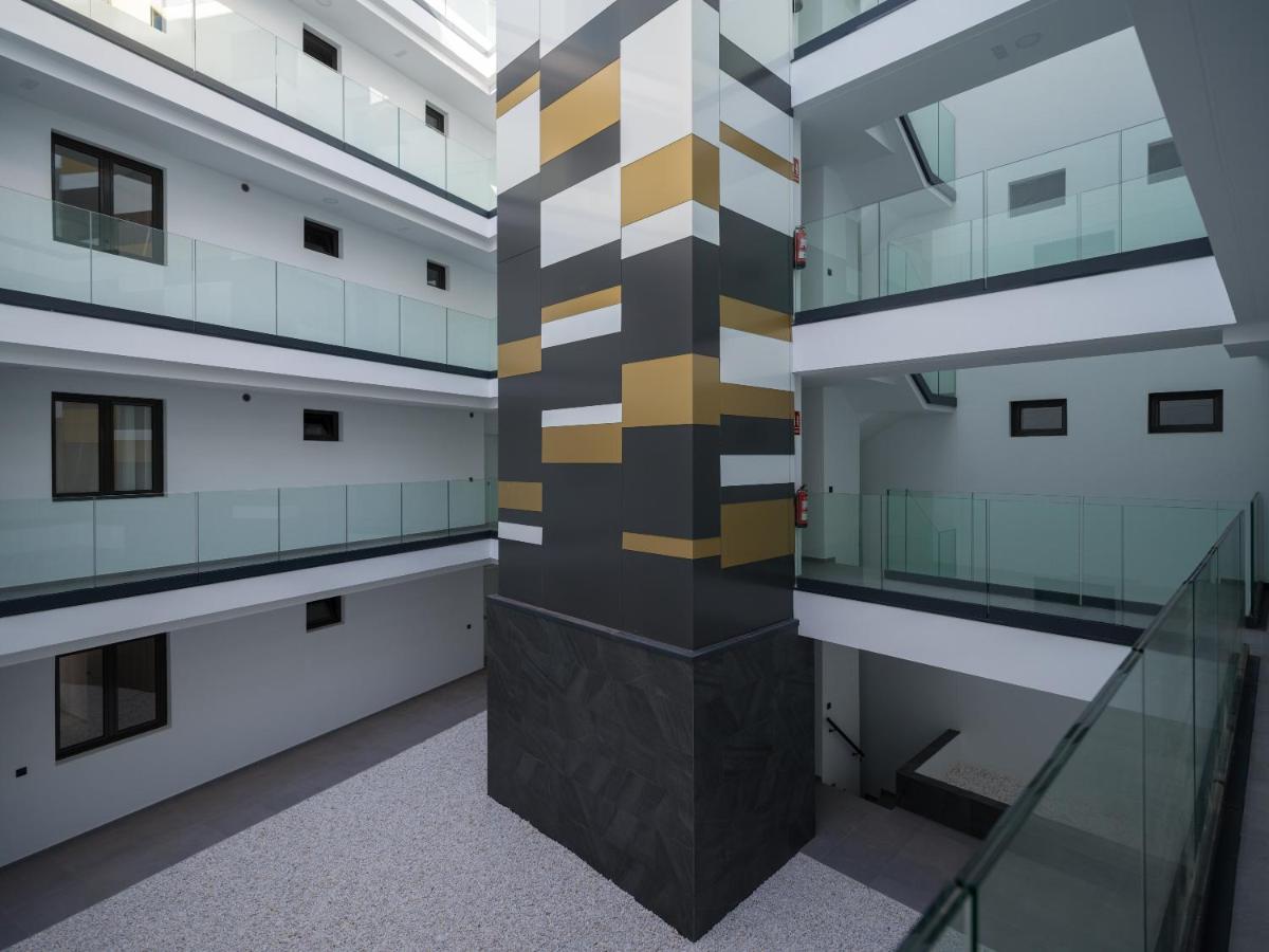 Atrium Building By Mycanaryhomes ลาสปัลมาส เด กรานคานาเรีย ภายนอก รูปภาพ